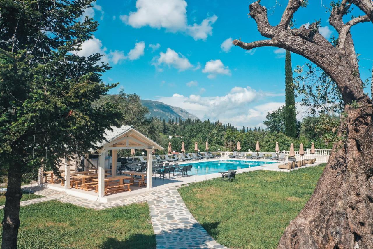 Pelithea Family Aparthotel Ипсос Экстерьер фото